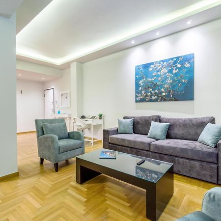 Urban Luxury On A Quiet Street In The Center Of Athens Lejlighed Eksteriør billede